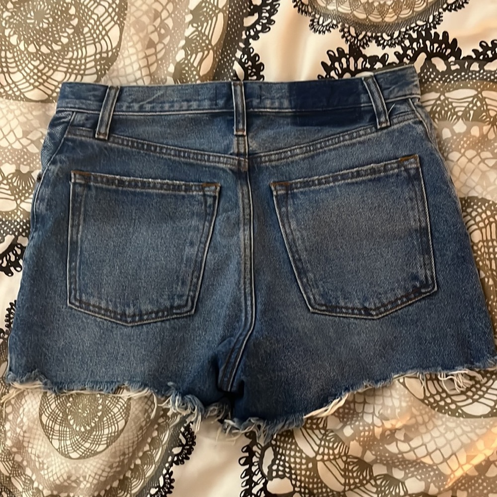 Abercrombie Natural Rise Short - Picture 2 of 2